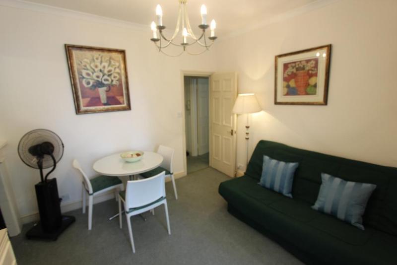 Stay In Serviced Apartments Queensway Лондон Экстерьер фото